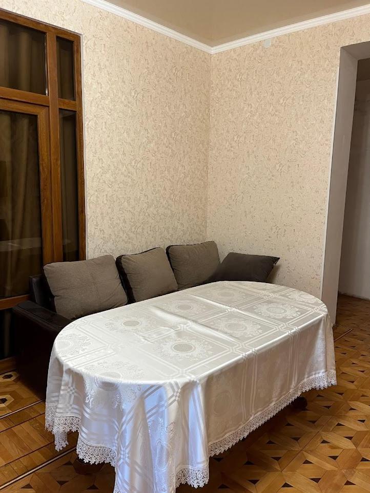 Guest House Saman Garni Ngoại thất bức ảnh